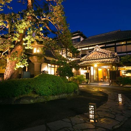 Ryokan Wataya Карацу Экстерьер фото